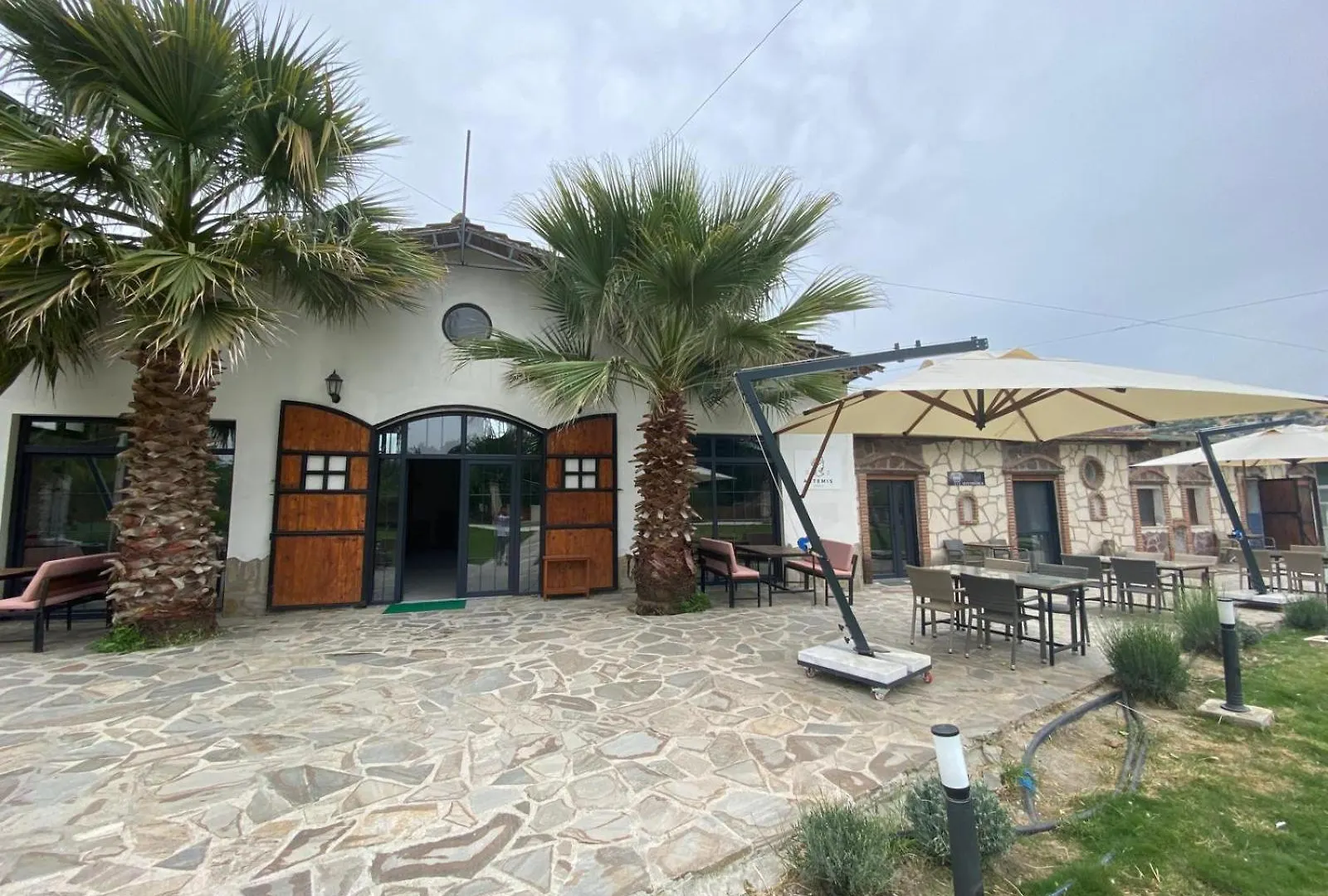 Erdem Ciftligi/ Ephesus Arena Apartment Selcuk